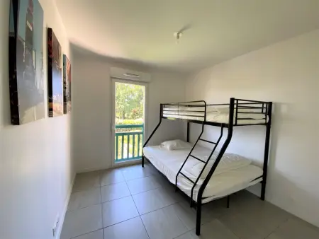 Bel Appartement Rénové, Terrasse, Parking Privé - Photo 2