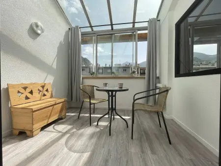 Duplex 3 pièces rénové avec loggia et garage, cœur de Briançon, proche télécabine, 4-6 couchages - Photo 2