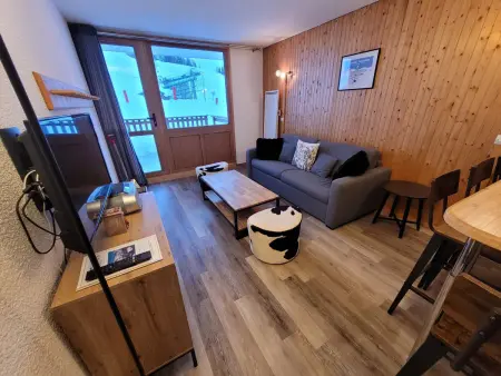 Appartement Triplex 2 Pièces · Ski aux Pieds · Terrasse - Photo 3