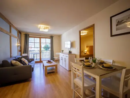 Appartement au Centre avec Piscine, Sauna et Accès Internet - Photo 1