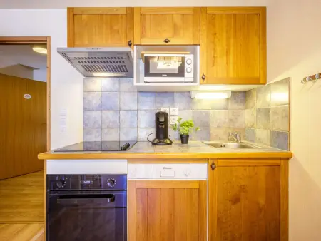 Appartement au Centre avec Piscine, Sauna et Accès Internet - Photo 3