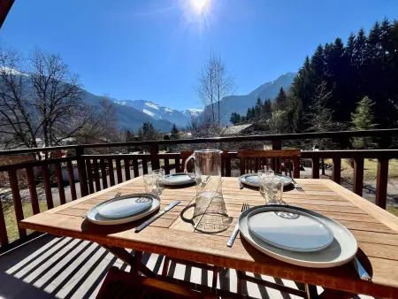 Appartement chaleureux avec balcon près du centre - Photo 4