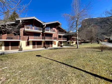 Appartement chaleureux avec balcon près du centre - Photo 13