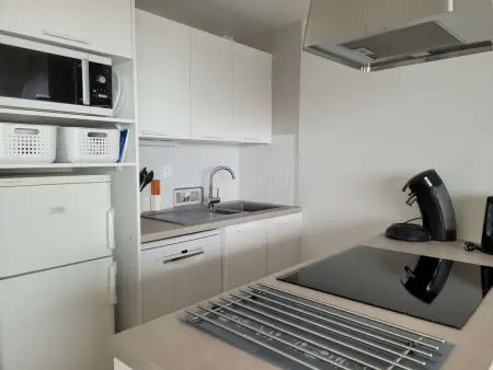 Appartement cosy face mer avec balcon et parking privé - Photo 2