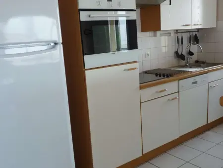 Magnifique Appartement Face Mer avec 2 Balcons, Terrasse et Ascenseur - Photo 7