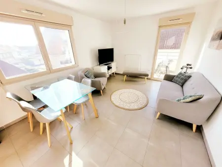 Appartement lumineux 2 chambres à Wimereux, proche plage, avec garage et Wi-Fi - Photo 2