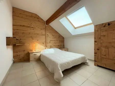 Duplex 64m² 5 pièces, 8 pers., Parking, animaux bienvenus - Briançon - Photo 4