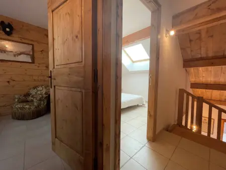 Duplex 64m² 5 pièces, 8 pers., Parking, animaux bienvenus - Briançon - Photo 8