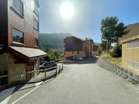 Duplex 64m² 5 pièces, 8 pers., Parking, animaux bienvenus - Briançon - Photo 19