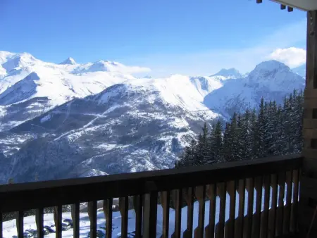 Studio cosy avec mezzanine et balcon au pied des pistes - Photo 1
