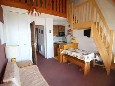 Studio cosy avec mezzanine et balcon au pied des pistes - Photo 2
