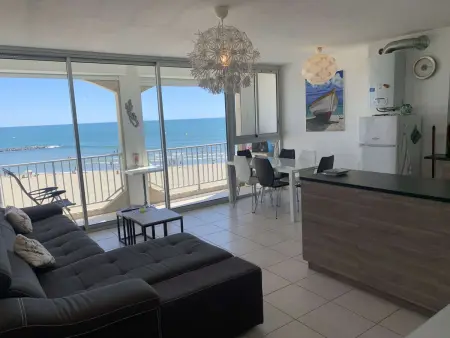 Grau d'Agde : Appartement 3 pièces en bord de mer - Photo 7