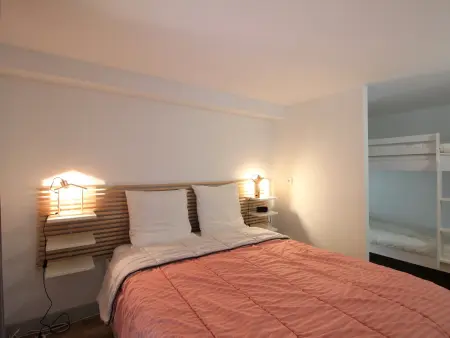 La Bourboule: Appartement T2 Duplex 3* Hyper Centre avec Parking - Photo 6