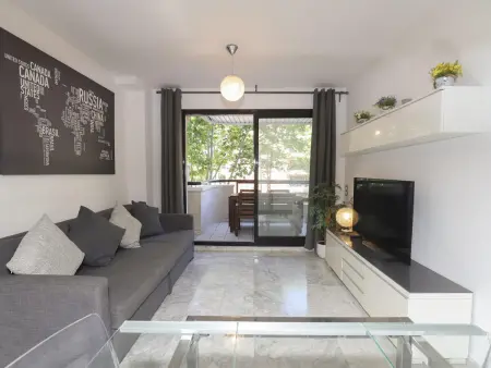 Appartement Moderne avec Terrasse, Clim, Wi-Fi Gratuit à Salou -- Emplacement Central - Photo 1