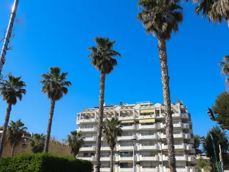 Appartement Moderne avec Terrasse, Clim, Wi-Fi Gratuit à Salou -- Emplacement Central - Photo 18