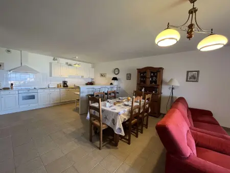 Superbe appartement 3 pièces à 650m de la plage avec terrasse - Porticcio - Photo 4