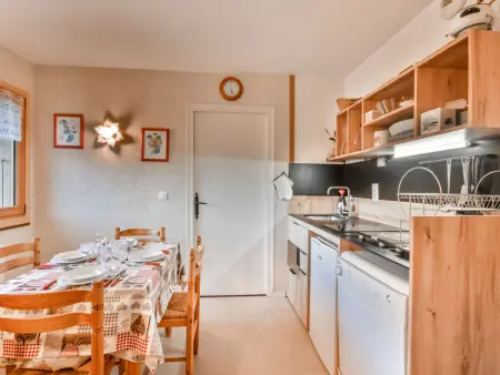 Appartement T2 idéalement situé entre les télécabines Mont Chéry et Chavannes, au cœur des Gets - Photo 2