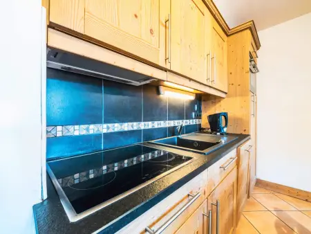 Charmant Appartement Proche Pistes avec Balcon et WIFI - Photo 7