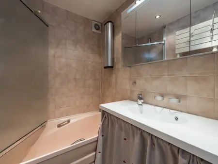 Studio cabine rénové avec balcon - Animaux acceptés - Photo 6