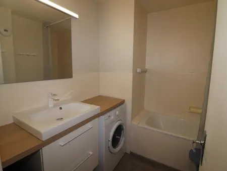 Appartement rénové pour 4 pers. avec balcon et WIFI, proche pistes - Photo 5