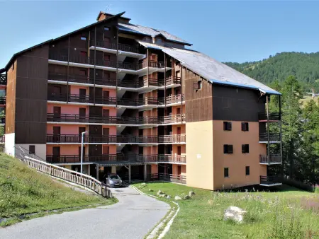 Studio rénové 4 pers avec balcon Sud à proximité centre station Risoul 1850 - Photo 14