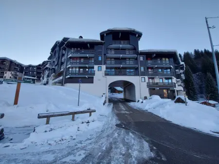 Joli T3 cosy à Morillon 1100, balcon, proche pistes - Photo 15
