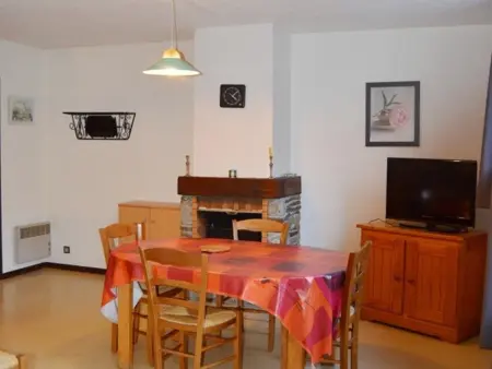 Duplex T4 7 pers avec terrasse et parking à Esquièze-Sère - Photo 1