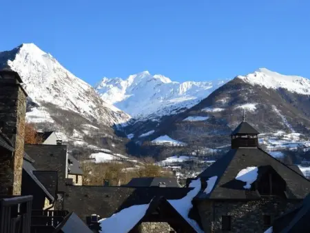 Duplex T4 7 pers avec terrasse et parking à Esquièze-Sère - Photo 9
