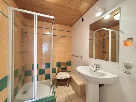 Appartement de 5 pièces à Praz-sur-Arly avec cheminée, mezzanine et parking - 8 pers - Photo 23