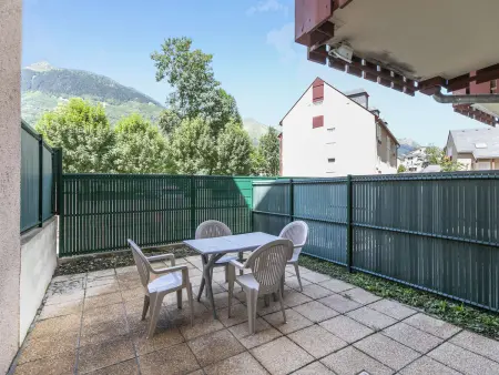 T2 cabine 6 pers avec balcon, parking privé, proche commodités et stations de ski - Photo 9