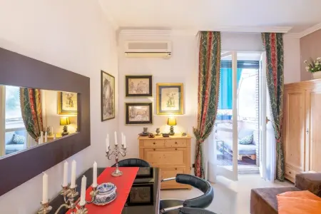 Victoria House, Appartement א Rome avec balcon - Photo 10