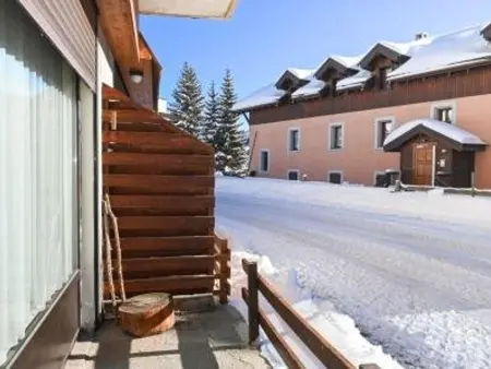 Charmant studio 4 pers, accès parking direct, proche pistes et services - Photo 6