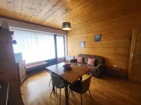 Charmant studio 4 pers, accès parking direct, proche pistes et services - Photo 10