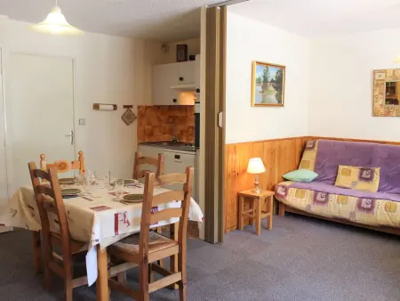 Studio cabine+coin nuit, 6 couchages, proche pistes et commerces à Vars - Photo 4