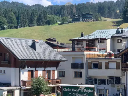 Appartement 4 Chambres au Coeur des Gets - Haut Standing, Parking, Wifi, Balcon, Proche Commerces - Photo 10