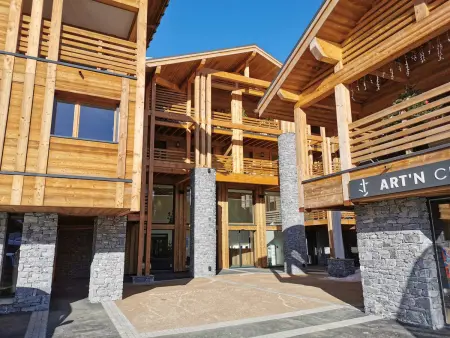 Appartement 4 Chambres au Coeur des Gets - Haut Standing, Parking, Wifi, Balcon, Proche Commerces - Photo 17