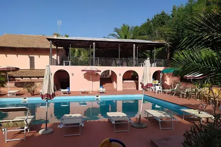 SANT IRENE, Bel appartement à Sant Irene-torre Vecchia avec piscine - Photo 4
