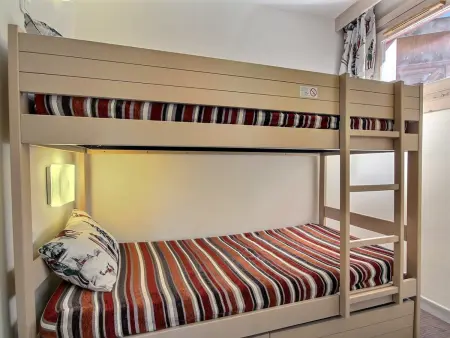 Grand studio cabine sud avec balcon - 4 pers, Appartement 4 personnes à Belle Plagne - Photo 3