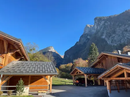 Charmant T3 Neuf, Skibus Gratuit, Terrasse, 2 Places Privées, WIFI - Samoëns - Photo 12