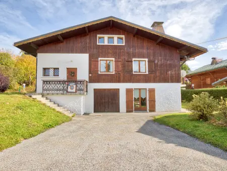 Charmant appartement familial au pied des pistes avec balcon, parking et WIFI inclus - Photo 13