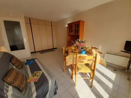 Studio 2 personnes avec piscine à Fréjus, Appartement 3 personnes à Fréjus - Photo 4