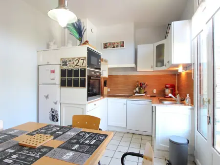 Appartement T3 proche centre La Bourboule avec terrasse - Photo 2