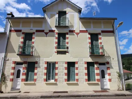 Appartement T3 proche centre La Bourboule avec terrasse - Photo 16