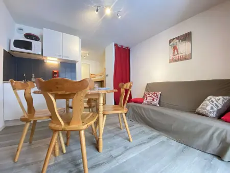 Studio Cabine au Calme avec Terrasse à Praz-sur-Arly - 4 Personnes, Parking et Casier à Ski - Photo 1