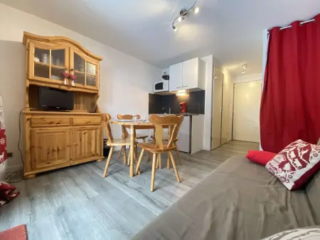 Studio Cabine au Calme avec Terrasse à Praz-sur-Arly - 4 Personnes, Parking et Casier à Ski - Photo 2