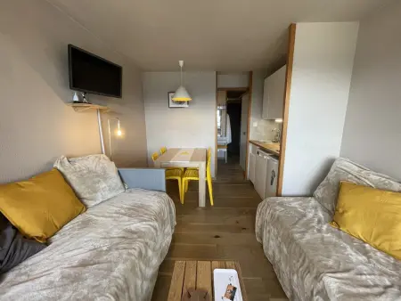 Studio 4 pers, Quartier des Jeux, Alpe d'Huez - Balcon exposé Sud, proche pistes et commerces - Photo 5