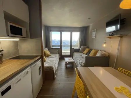 Studio 4 pers, Quartier des Jeux, Alpe d'Huez - Balcon exposé Sud, proche pistes et commerces - Photo 6