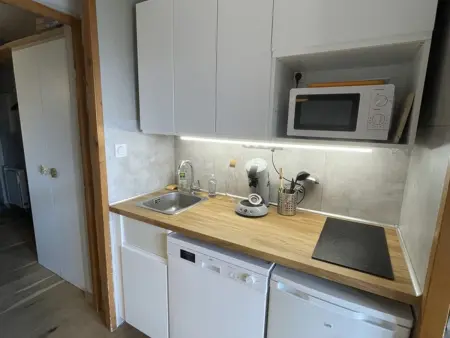 Studio 4 pers, Quartier des Jeux, Alpe d'Huez - Balcon exposé Sud, proche pistes et commerces - Photo 7