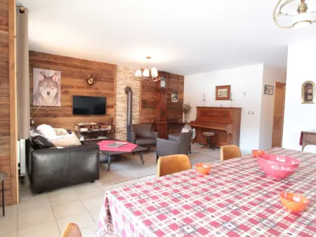 Appartement 3 chambres, 2 sdb, parking, proche pistes, équipements de standing - Photo 2