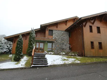 Appartement 3 chambres, 2 sdb, parking, proche pistes, équipements de standing - Photo 10